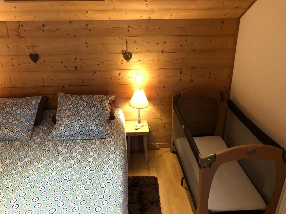 Au Coeur Des Alpes Acomodação com café da manhã Marignier Exterior foto