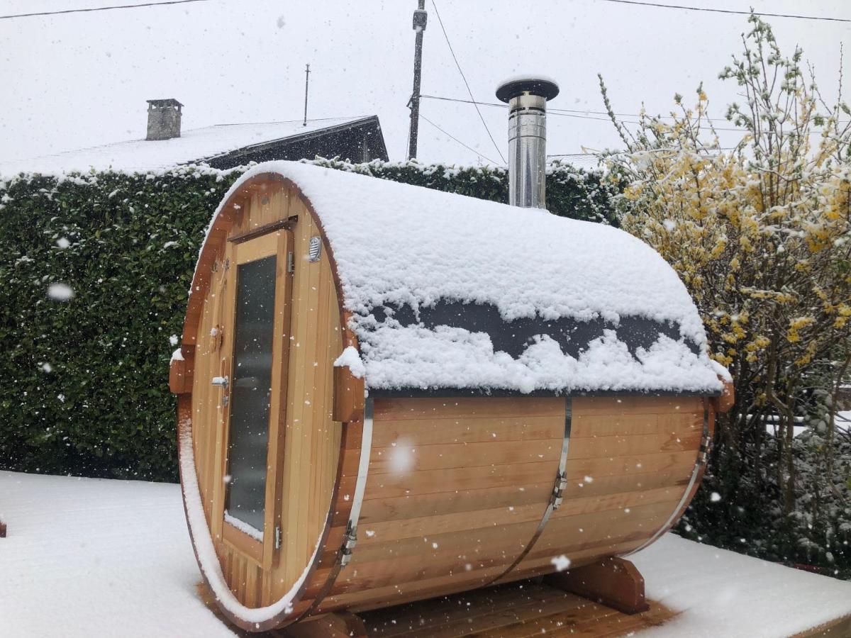 Au Coeur Des Alpes Acomodação com café da manhã Marignier Exterior foto
