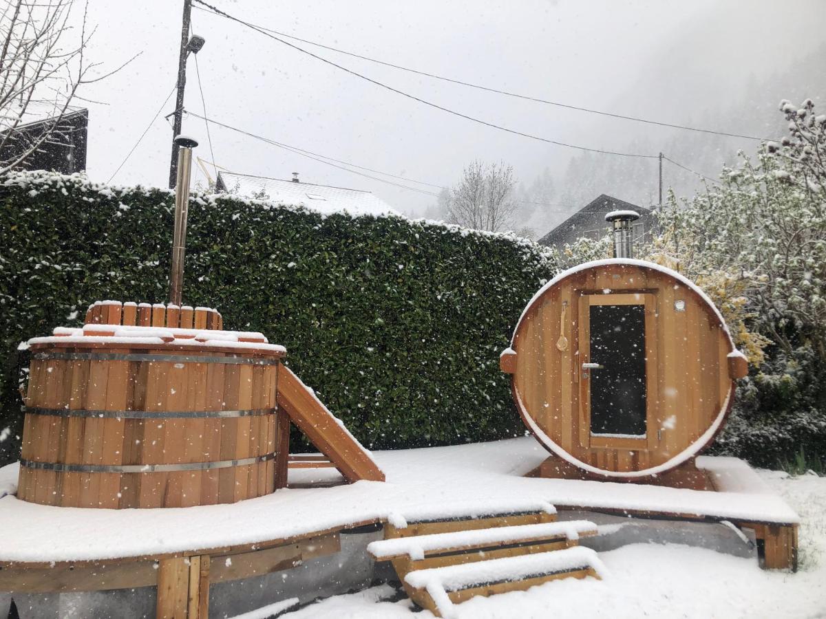 Au Coeur Des Alpes Acomodação com café da manhã Marignier Exterior foto